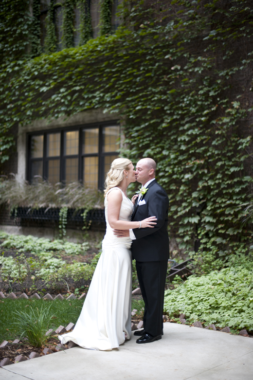 Minneapolis Club Wedding Photos 15