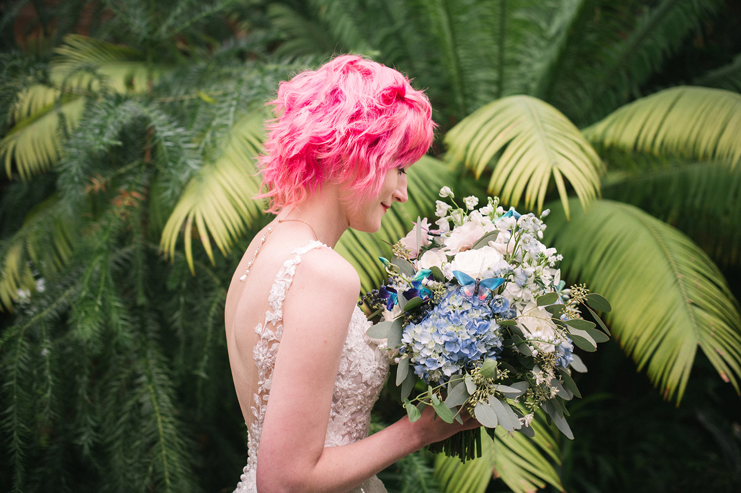 bride with pink hair at MN arboretum