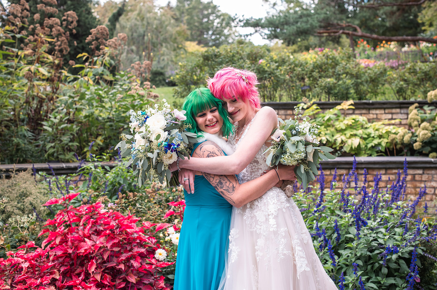 bride and friend hugging