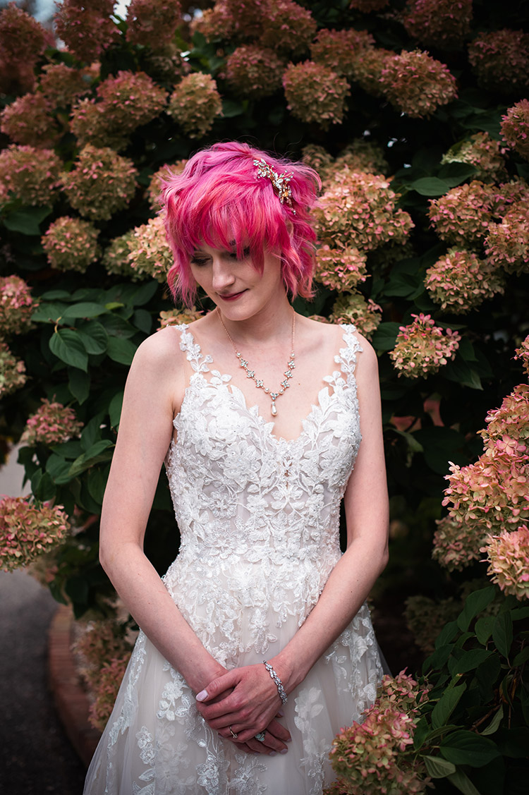 bride with pink hair at MN arboretum